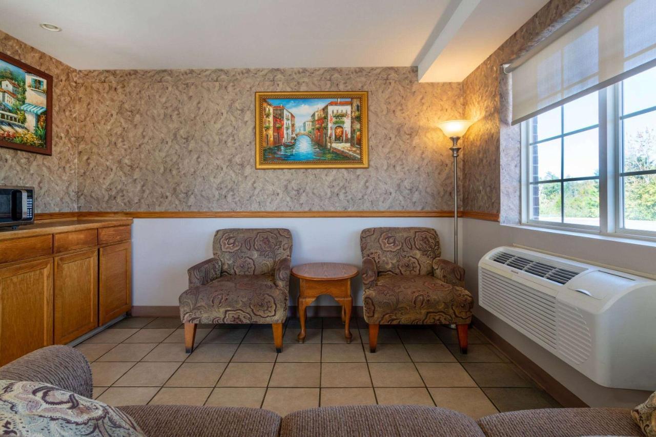 Days Inn By Wyndham Mountain Home Exteriér fotografie