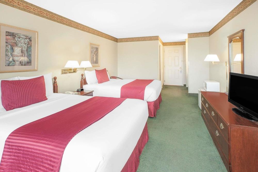 Days Inn By Wyndham Mountain Home Exteriér fotografie