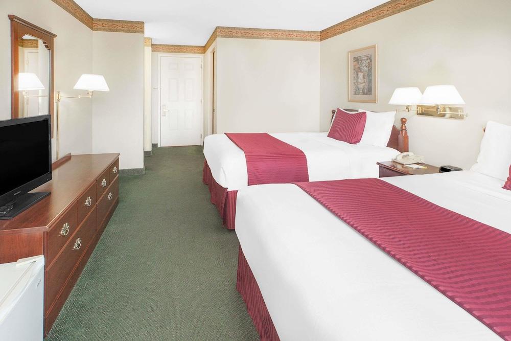 Days Inn By Wyndham Mountain Home Exteriér fotografie
